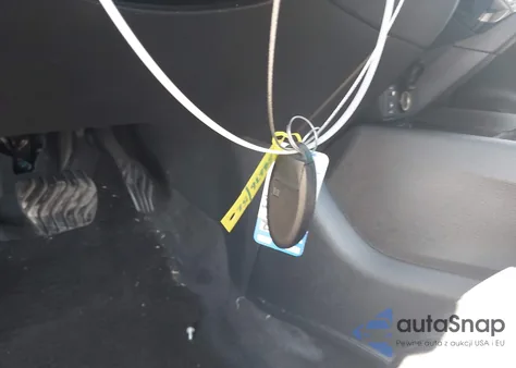 2017 Nissan Rogue Sv z USA, uszkodzony, nr VIN JN8AT2MT5HW382017